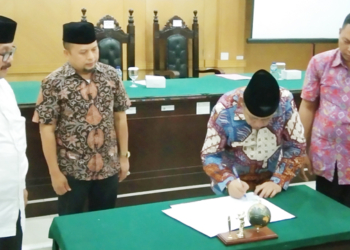 Paket 3 in 1 Akta Cerai, E-KTP dan KK Baru