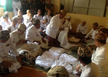 Keraton Kasepuhan Cirebon Gelar Siraman Panjang, Ritual Mencuci Benda Pusaka Sambut Muludan