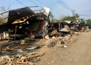 Rem Blong, Truk Galian Gusur 8 Warung Gronggong