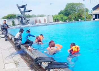 176 Pramuka Dilatih Menyelam