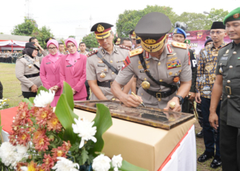 Kapolda Jabar Kukuhkan Status Polresta Cirebon