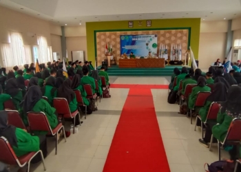 Wujudkan Generasi Arif, Ormawa FITK IAIN Cirebon Dilantik Serentak