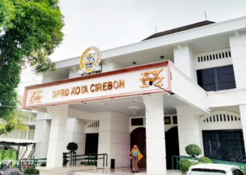 Siapa Pantas Jabat Sekwan?