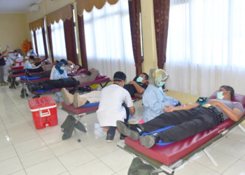 Polresta Cirebon Gelar Donor darah