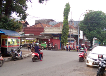 Pedagang di Pasar Mambo Majalengka