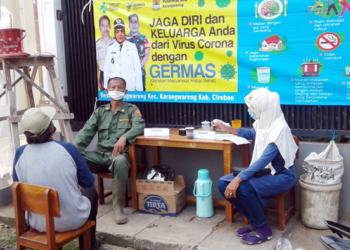 Bangun 5 Bilik Disinfektan Karangwareng Jadi