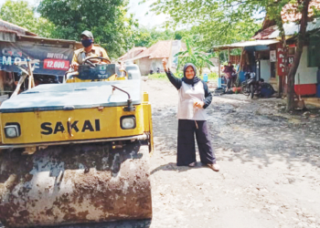 Anggota DPRD Kota Cirebon, Hj Een Rusmiyati