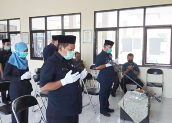 Pelantikan di Kecamatan Plered