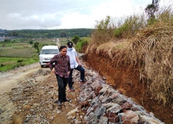 3-HL-Foto Dewan Kecewa