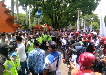 Sudah Ajukan Judicial Review, FSPMI Konsisten Tuntut UMK 2021 Dinaikkan