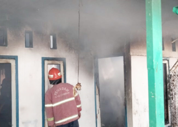 Rumah Dikontrak Penderita Gangguan Jiwa, Rumah di Cirebon Terbakar, Sepeda Motor dan Lemari Pendingin Hangus