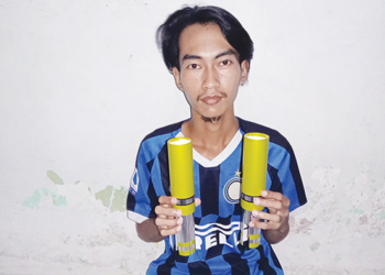 Upaya Bangkit dari Pandemi, Perajin Cover Shock Rumahan Dulang Rupiah