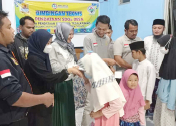 Karang Taruna Desa Tegalkarang Santuni Anak Yatim