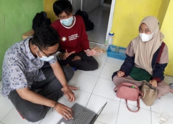 KKN di Desa Kedawung, Mahasiswa IAIN Cirebon Kembangkan Website Desa