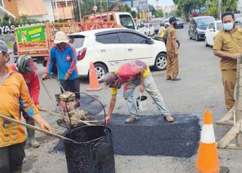 DPUTR Kota Cirebon Kekurangan SDM Perbaiki Jalan Berlubang