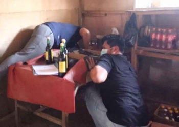 Jelang Ramadhan 2022, Satres Narkoba Polres Cirebon Kota Lakukan Razia, Sita Ratusan Botol Minuman Keras