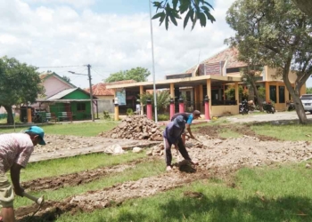 Karang Taruna Cisaat Sulap Halaman Balai Desa Jadi Kafe