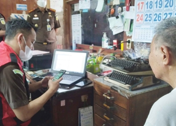 Kejari Kota Cirebon Periksa Distributor Minyak Goreng