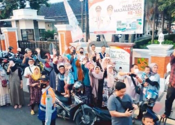 Sekda Kabupaten Majalengka Lepas Keberangkatan Jemaah Haji Kloter 11