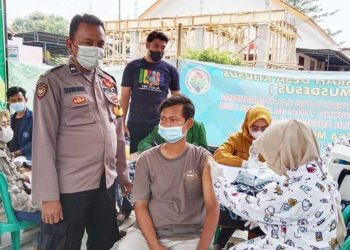 Pemdes Megu Gede Adakan Vaksinasi Covid-19