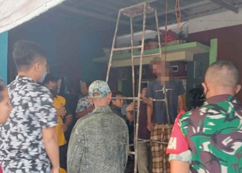 Pulang dari Pasar, Istri Temukan Suami Tewas Tergantung