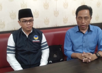 H-Zaenal-Muttaqin-(HZM)-berompi-Partai-NasDem-didampingi-Ketua-Bappilu-DPD-NasDem-Kota-Cirebon-M-Noupel