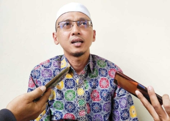 Ketua-DPRD-Kabupaten-Cirebon-Luthfi