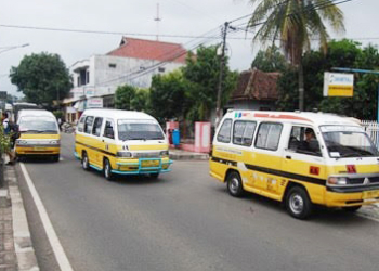angkot-di-majalengka