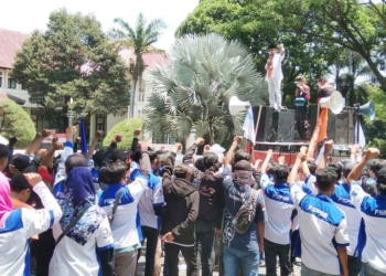 Buruh Mogok Nasional Jika Sampai November BBM Tidak Turun