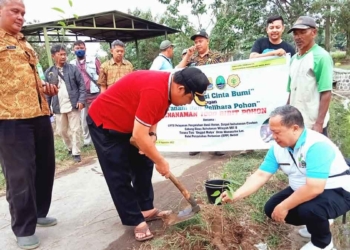 karang-taruna-wanasaba-lor-tanam-500-bibit-pohon