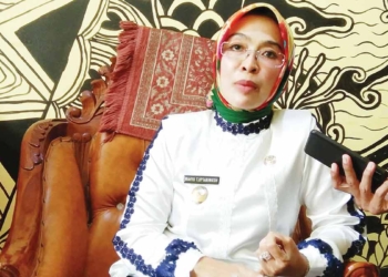 wakil-bupati-cirebon-wahyu-tjiptaningsih