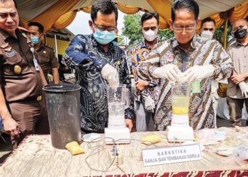 Kejari-Musnahkan-Barang-Bukti-Narkoba