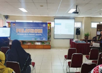 Sekolah-Swasta-Dilatih-Manfaatkan-Medsos