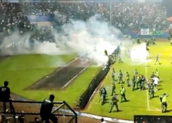 persebaya-vs-arema-tadi-malam