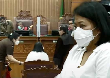 Putri Candrawathi Tak Mengerti Dakwaan Jaksa, Sidang Diskors