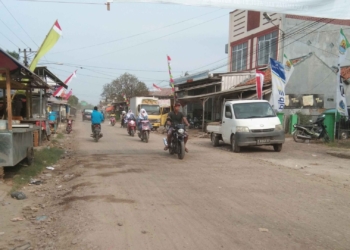 Sekmat Kaliwedi Kecewa, Pawai Taaruf MTQ Kabupaten Cirebon Jalan Belum Diaspal