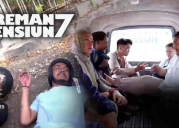 Preman Pensiun 7 Episode 16, Otang dan Jack Tumbang Dikeroyok, Kang Gobang Tendang Copet Saingan Saep