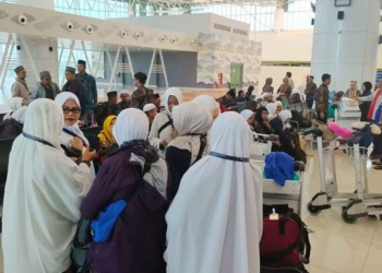 Bandara Kertajati Buka Penerbangan Perdana, 224 Jemaah Umroh di Jabar Diberangkatkan ke Tanah Suci