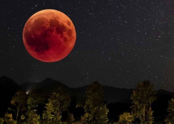 Ingat, Besok Gerhana Bulan Darah Total, Catat Waktu dan Daerah yang Bisa Mengamati Blood Moon