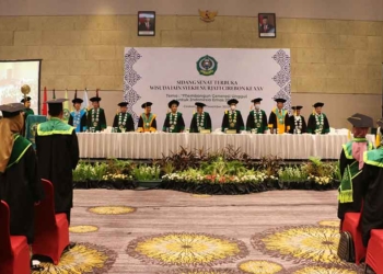 Selamat, 1551 Mahasiswa IAIN Cirebon Diwisuda, Rektor Sumanta Tekankan Integrasi Keilmuan dalam Transformasi Lembaga