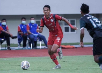 Gol Bunuh Diri Y. Munawar, Arema FC Sukses Taklukkan Persikabo 1973