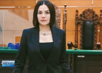 Nikita Mirzani Alami Pengapuran Leher, Dilarikan ke Rumah Sakit, Minta Penangguhan Penahanan