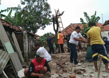 Baznas Rehab Rumah Milik Warga Panggangsari, Sudah Bertahun-tahun Tak Tersentuh Bantuan