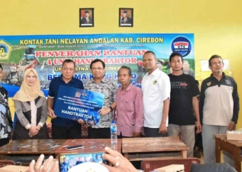 Herman Khaeron Salurkan Bantuan di Akhir Tahun 2022