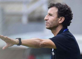 Persib Bandung Belum Aman di Puncak Klasemen BRI Liga 1, Tim Asuhan Luis Milla Simpan Kelemahan Serius