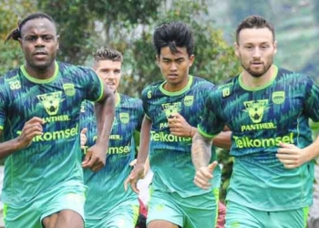 Kesaktian Persib Bandung Diuji PSIS, Momentum Perkokoh Posisi Puncak Klasemen BRI Liga 1