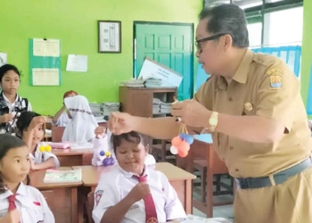 Sekolah di Kabupaten Cirebon Gelar Razia Lato-lato