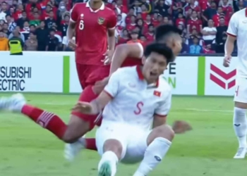 Semifinal Piala AFF Semakin Panas, Shin tae Yong Sindir Wasit, Unggah Tekel Keras Pemain Vietnam yang Tak Disemprit