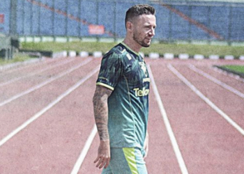 Lupakan PSM Makassar, Marc Klok Fokus Menangkan Persib Bandung