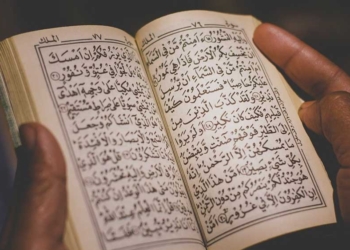 7 Amalan Malam Nisfu Syaban, Lengkap Beserta Doa dan Artinya